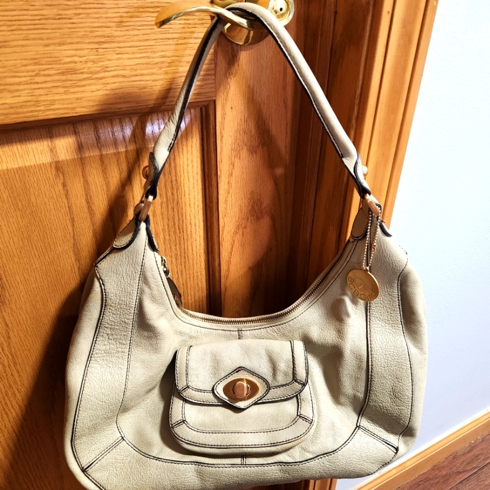 EUC cream leather BCBG bag